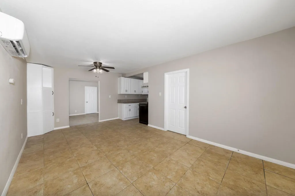 84417 Amboy Road, 29 Palms, California 92277 home-pic-8