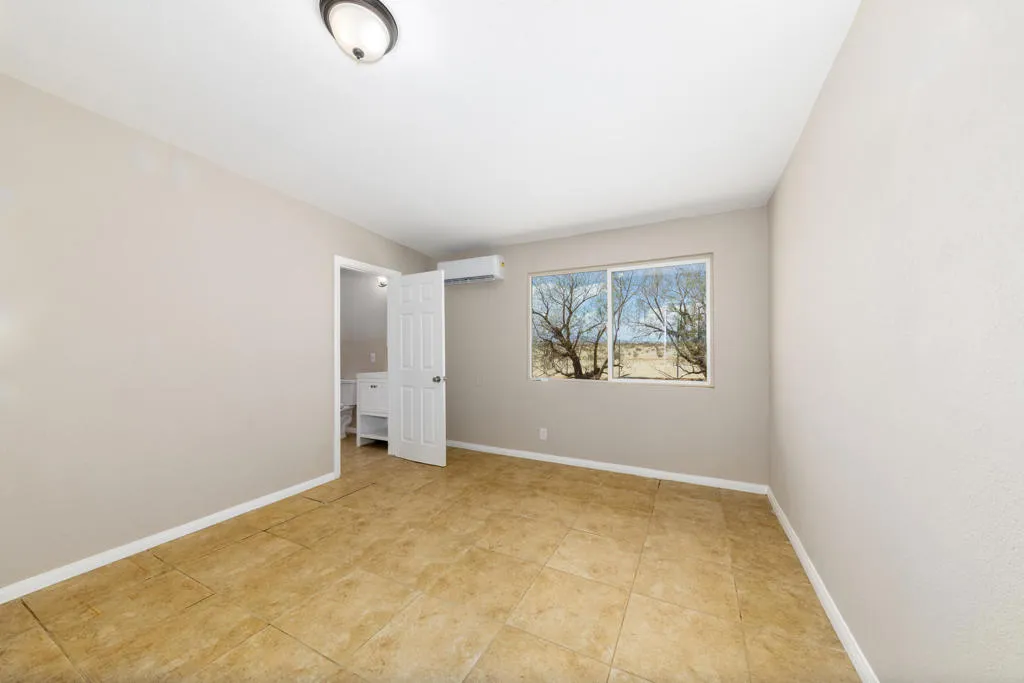 84417 Amboy Road, 29 Palms, California 92277 home-pic-14