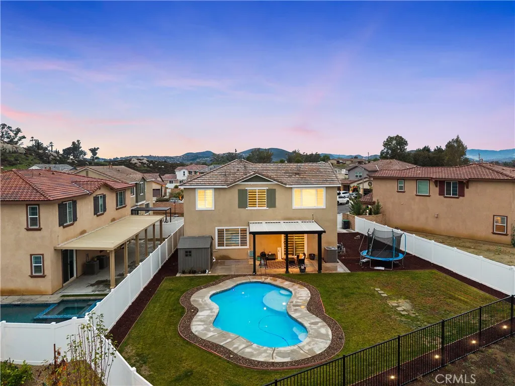 30646 Canary Palm Circle, Menifee, California 92584 home-pic-6