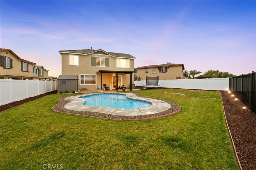 30646 Canary Palm Circle, Menifee, California 92584 home-pic-11