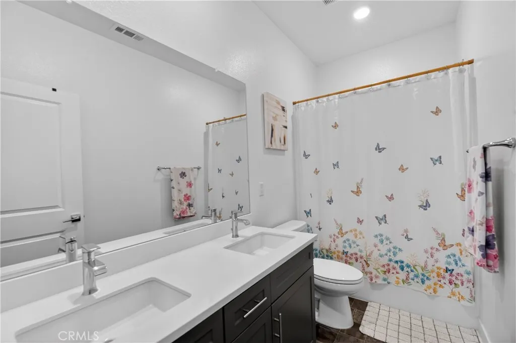30646 Canary Palm Circle, Menifee, California 92584 home-pic-43