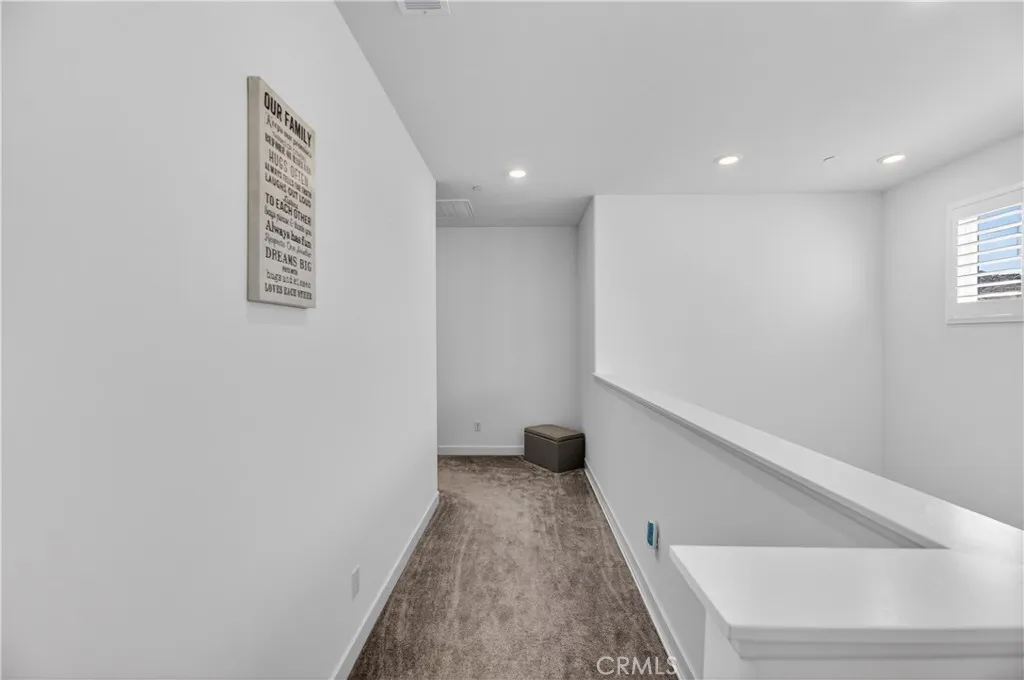 30646 Canary Palm Circle, Menifee, California 92584 home-pic-39