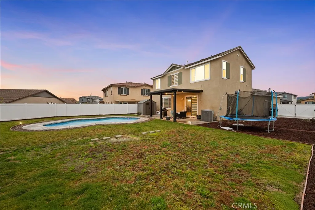 30646 Canary Palm Circle, Menifee, California 92584 home-pic-53