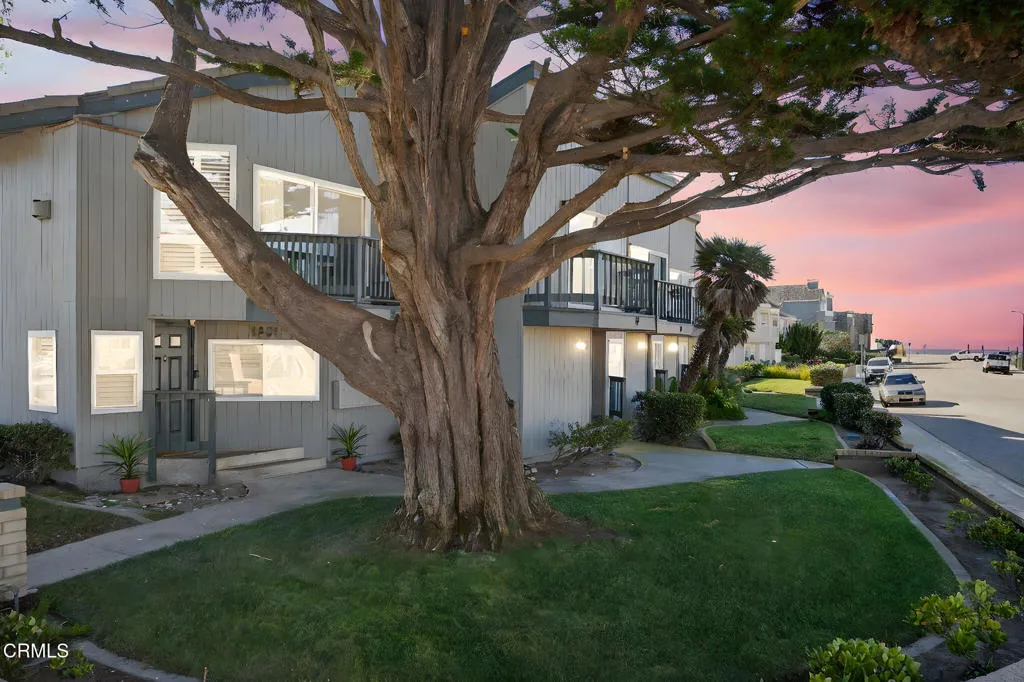 1251 Mandalay Beach Road, Oxnard, California 93035 home-pic-1