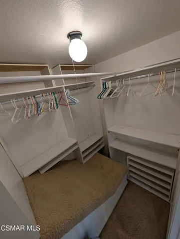 PXL_20251227_232809880