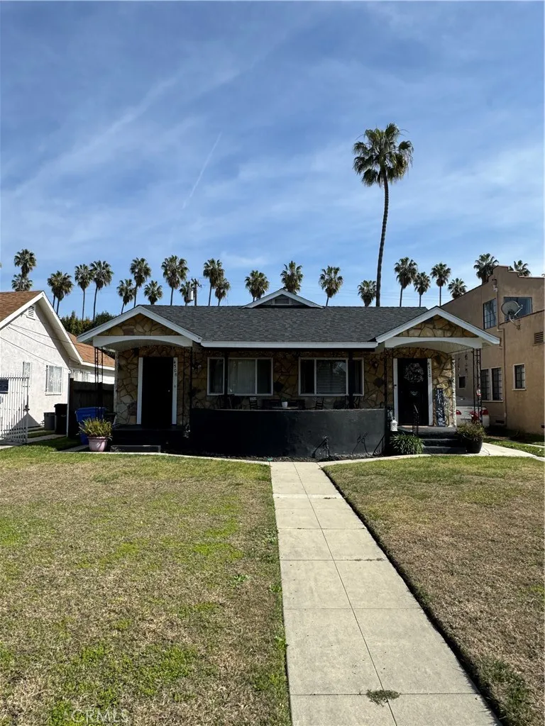 4508 7th Avenue, Los Angeles, California 90043 home-pic-1