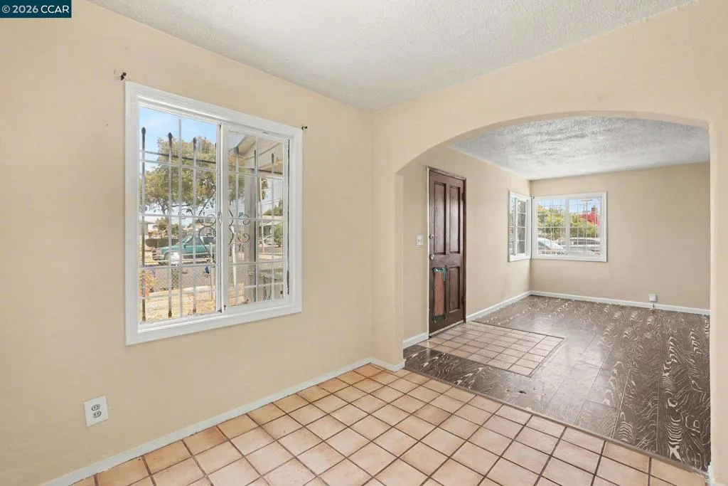 1530 Maine Ave, Richmond, California 94804 — photo 5