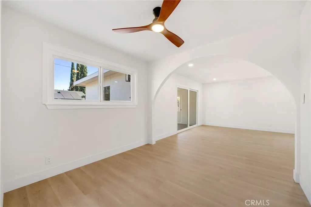 928 N Lake, Ontario, California 91764 home-pic-27