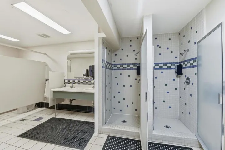 Nice and clean locker rooms with showers and sauna!