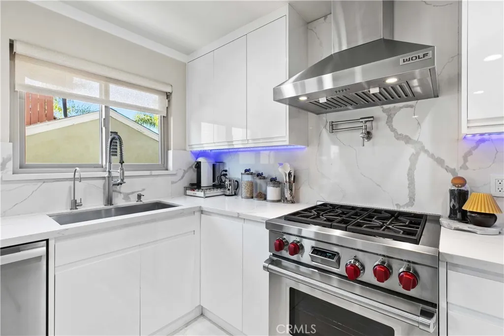 630 E Garflied Avenue E 6, Glendale, California 91205 home-pic-24