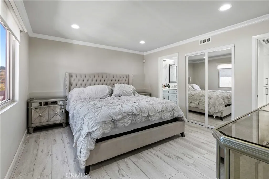 630 E Garflied Avenue E 6, Glendale, California 91205 home-pic-34