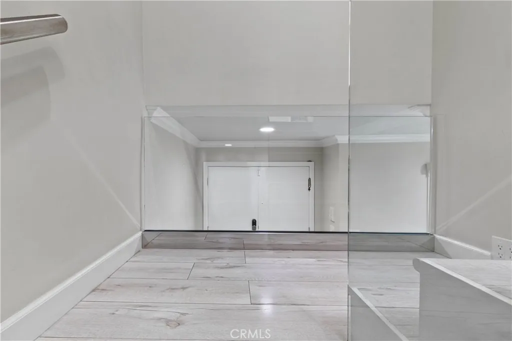 630 E Garflied Avenue E 6, Glendale, California 91205 home-pic-29
