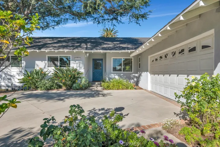 9731 Rathburn, Northridge, California 91325