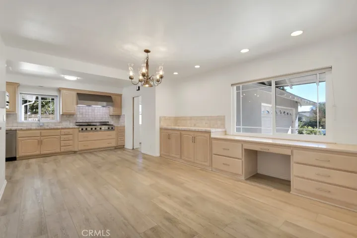 9731 Rathburn, Northridge, California 91325