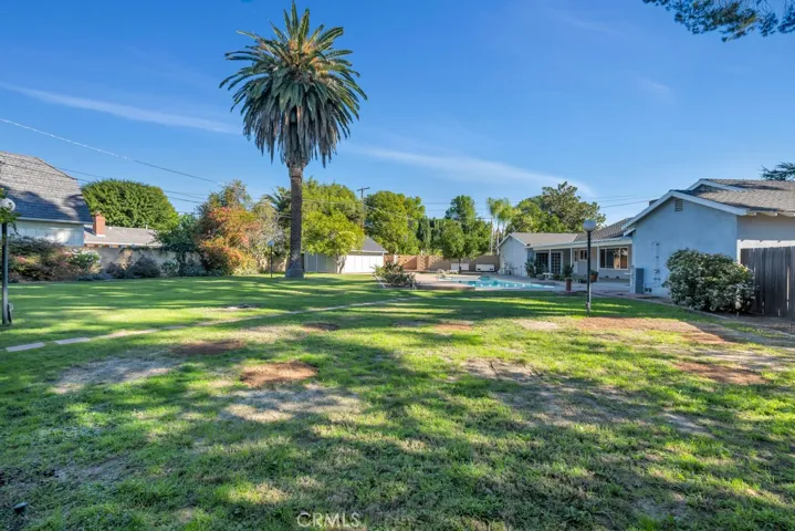 9731 Rathburn, Northridge, California 91325