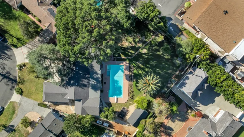 9731 Rathburn, Northridge, California 91325