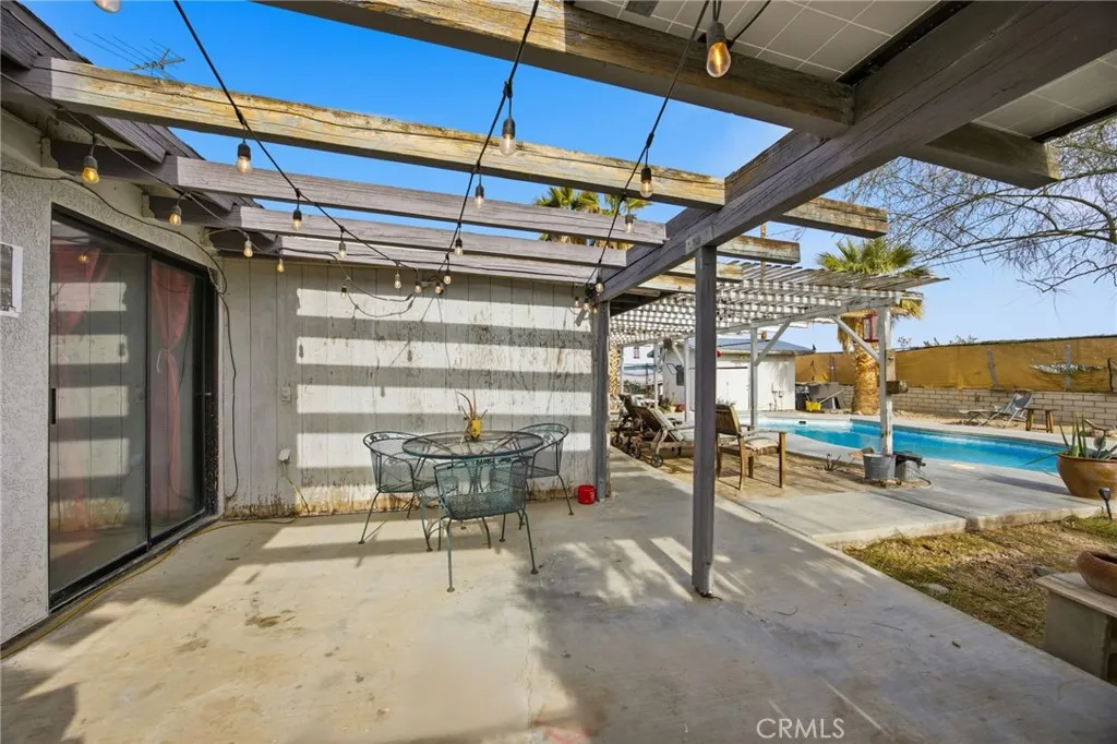 7725 Sahara, 29 Palms, California 92277 home-pic-27
