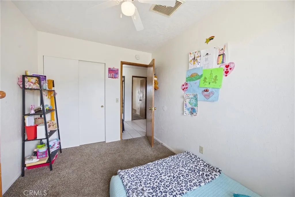 7725 Sahara, 29 Palms, California 92277 home-pic-19