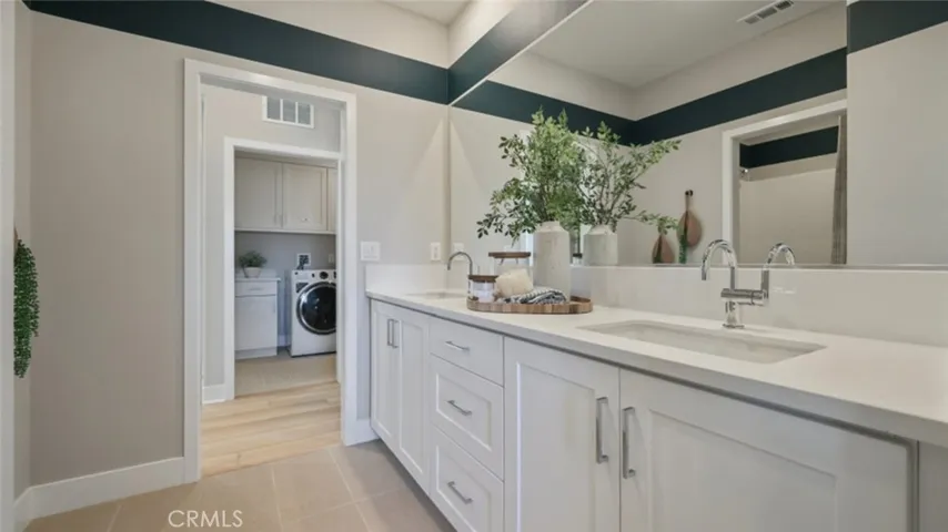 Photos shown are of model only- not actual homesite.