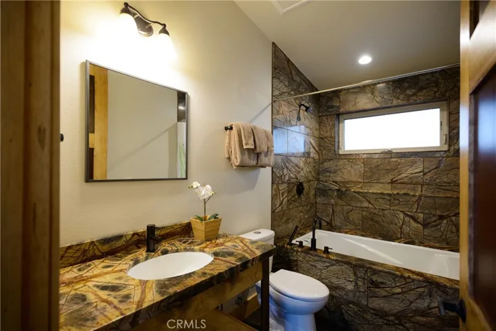 7436 Yosemite Park, Yosemite, California 95389