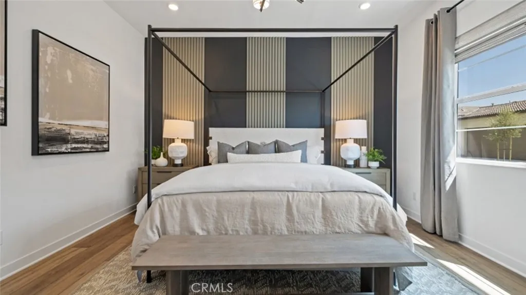 24500 Via El Balneario, Valencia, California 91354 home-pic-11