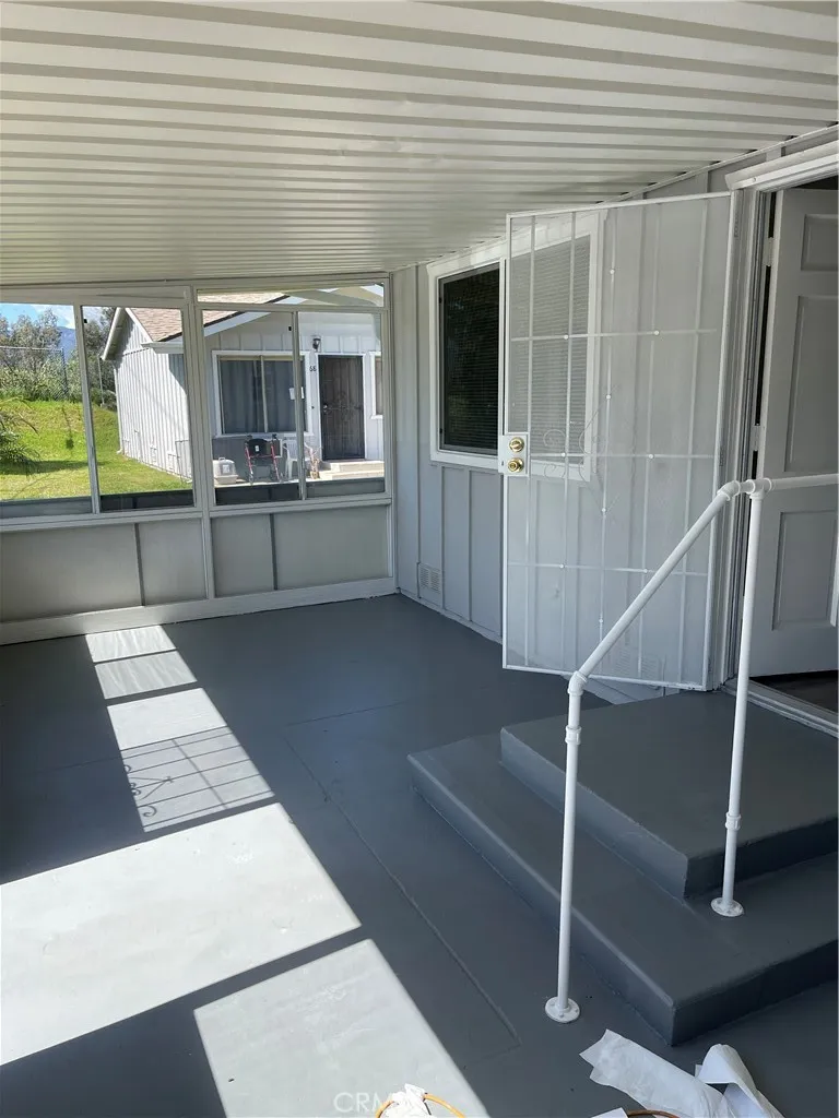 150 E Lakeshore Drive 82, Lake Elsinore, California 92530 home-pic-3