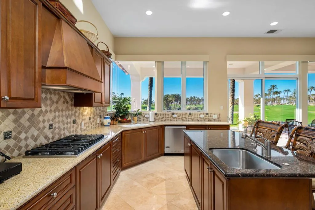 81802 Couples Court, La Quinta, California 92253 home-pic-32