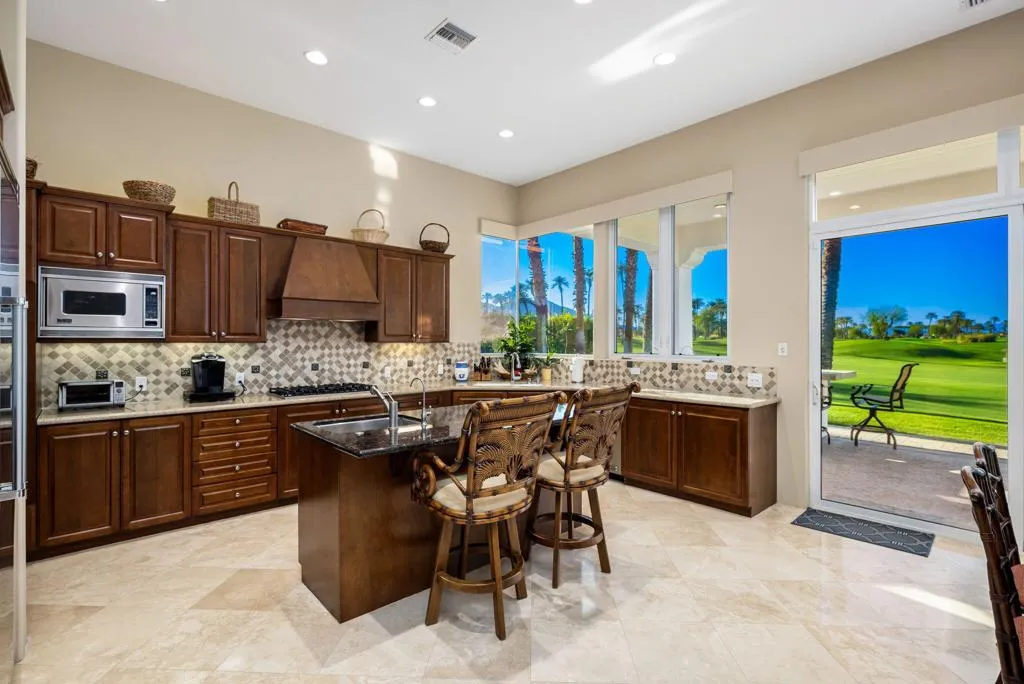 81802 Couples Court, La Quinta, California 92253 home-pic-33