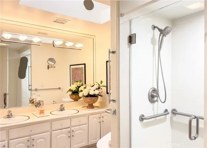 13151 Shawnee Ln., Seal Beach, California 90740