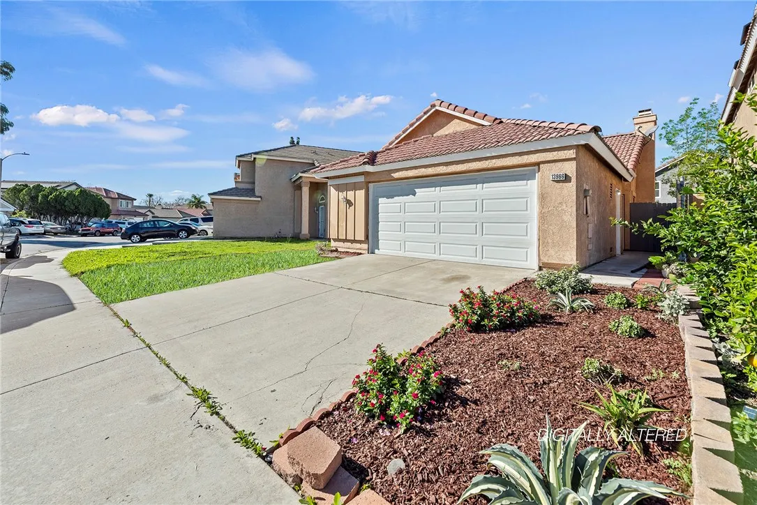 13966 Green Vista, Fontana, California 92337 home-pic-4
