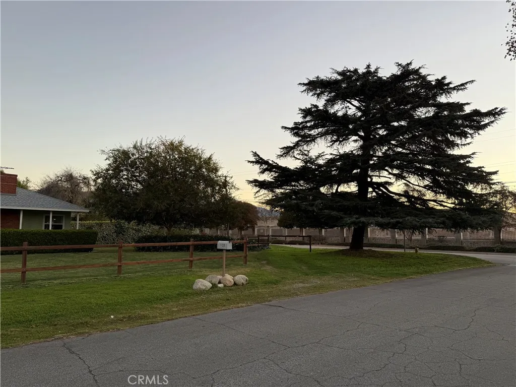 1133 Juanita, La Verne, California 91750 home-pic-2