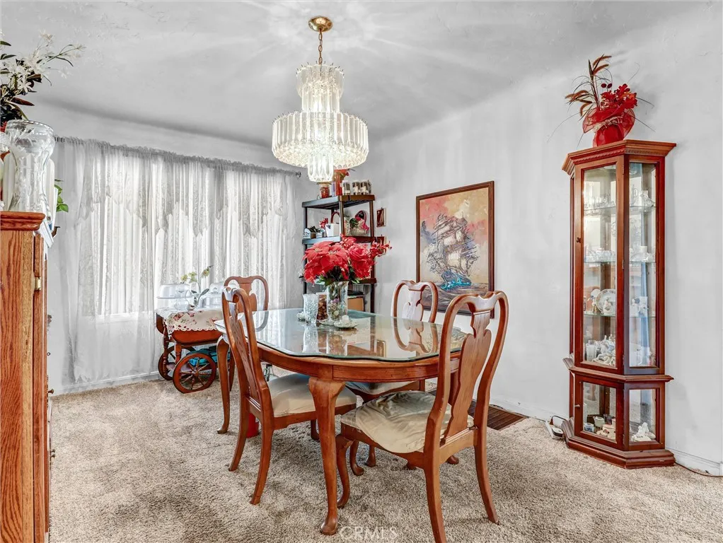 3630 W 61st, Los Angeles, California 90043 home-pic-14