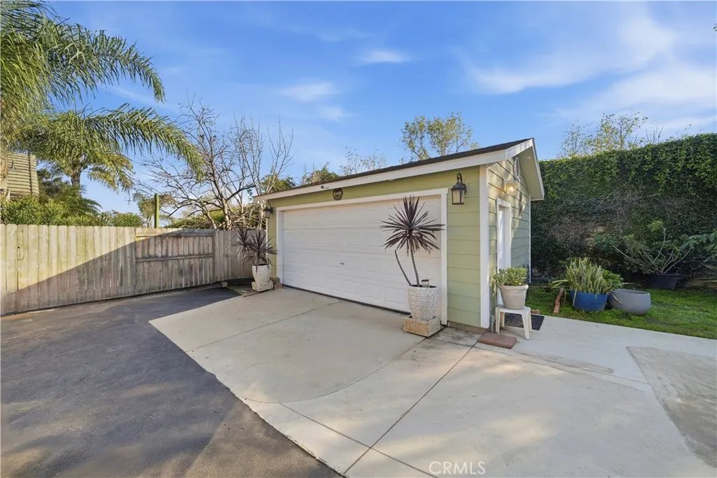 1298 W Baseline, Claremont, California 91711 home-pic-5