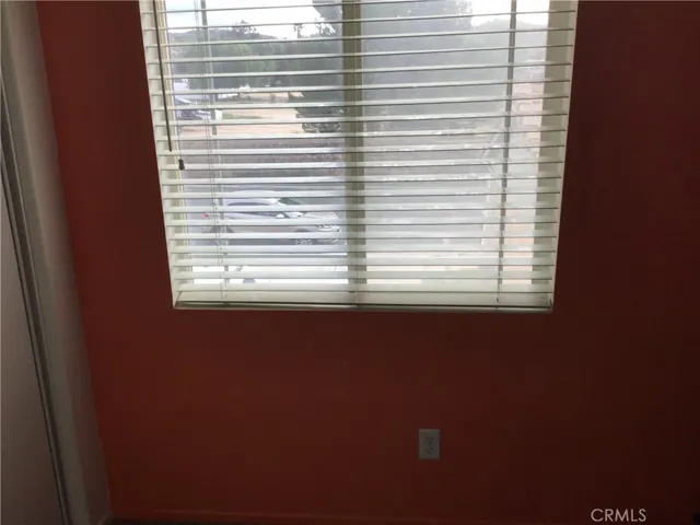 upstairs bedroom 2 window