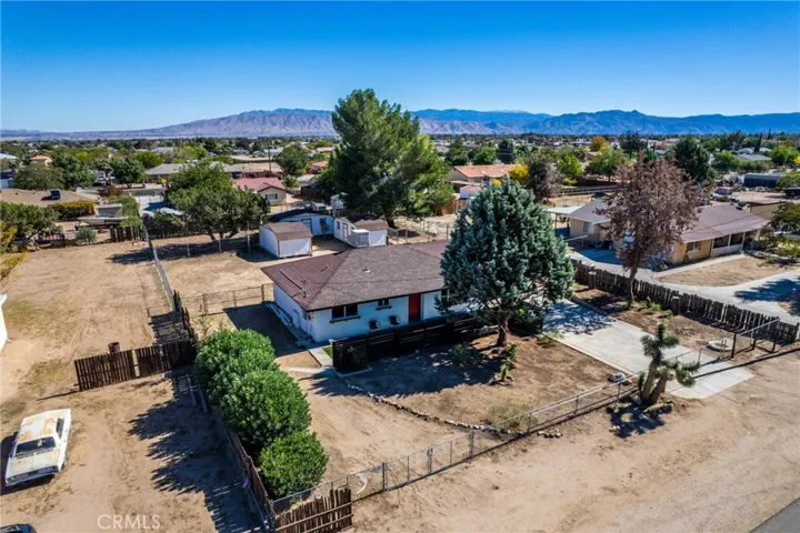 9925 Redwood, Hesperia, California 92345