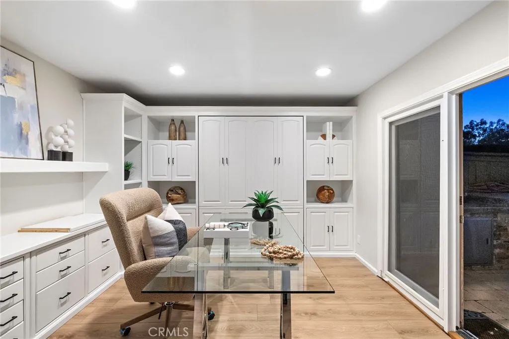 26 Canyon Ridge, Irvine, California 92603 home-pic-33
