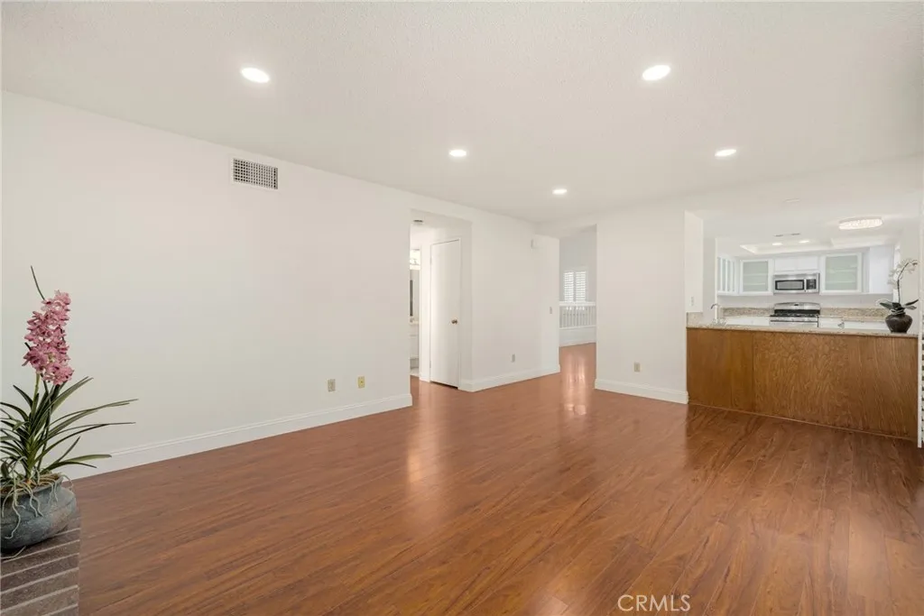 1242 Deerfield Place, Diamond Bar, California 91765 home-pic-12