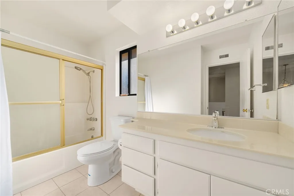 1242 Deerfield Place, Diamond Bar, California 91765 home-pic-17