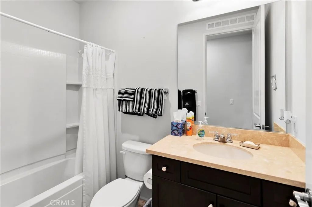 11364 Camden, Apple Valley, California 92308 home-pic-23