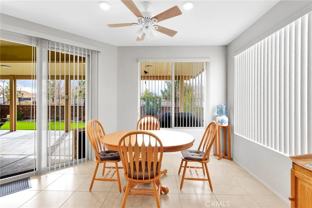 11364 Camden, Apple Valley, California 92308 home-pic-31