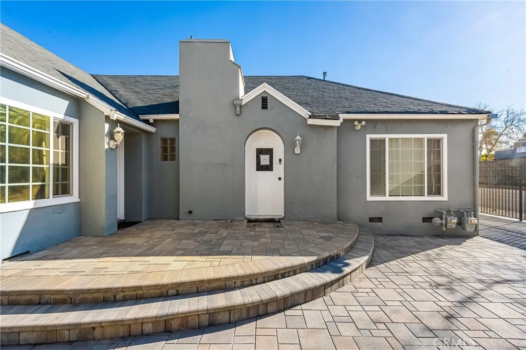 801 W 17th Street, Santa Ana, California 92706 home-pic-4