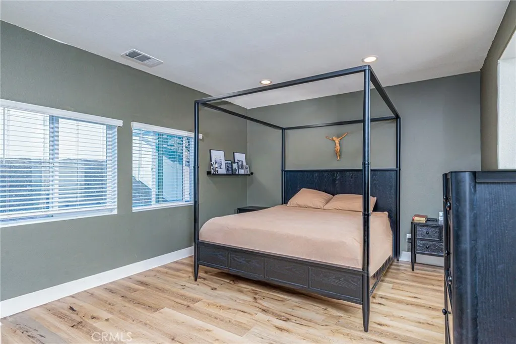 24480 Reserve Court, Menifee, California 92584 home-pic-20