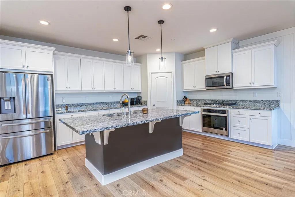 24480 Reserve Court, Menifee, California 92584 home-pic-11