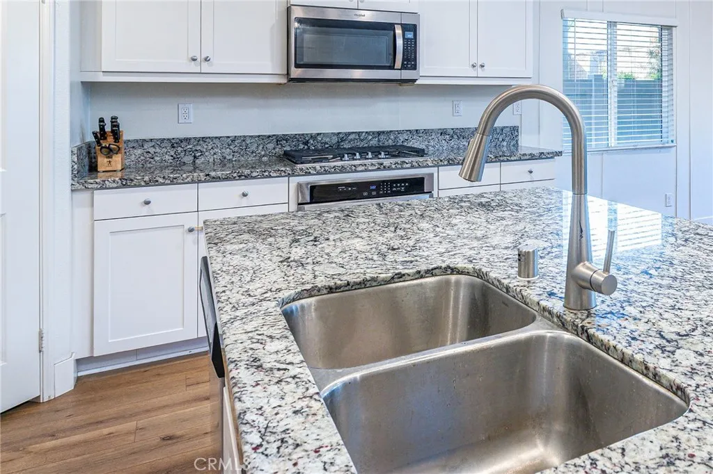 24480 Reserve Court, Menifee, California 92584 home-pic-15