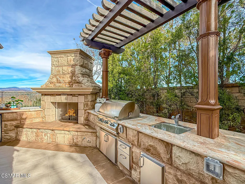 9546 E Little Rapids Way, Elk Grove, CA 95758 home-pic-20