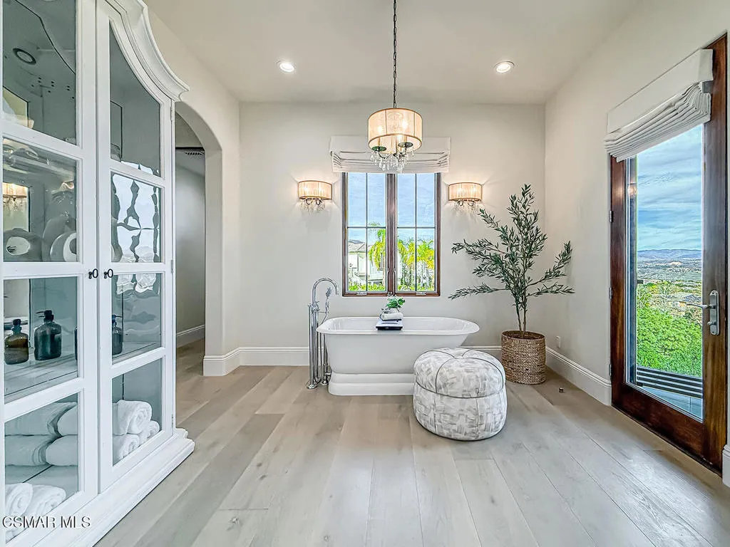 9546 E Little Rapids Way, Elk Grove, CA 95758 home-pic-74