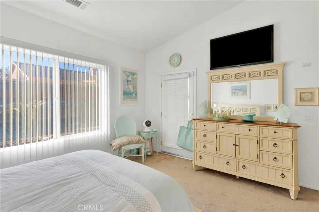 16179 Homoa, Victorville, California 92395 home-pic-20