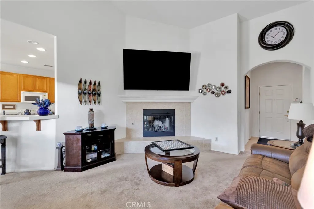 16179 Homoa, Victorville, California 92395 home-pic-8