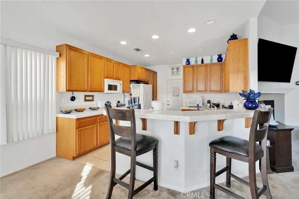16179 Homoa, Victorville, California 92395 home-pic-12