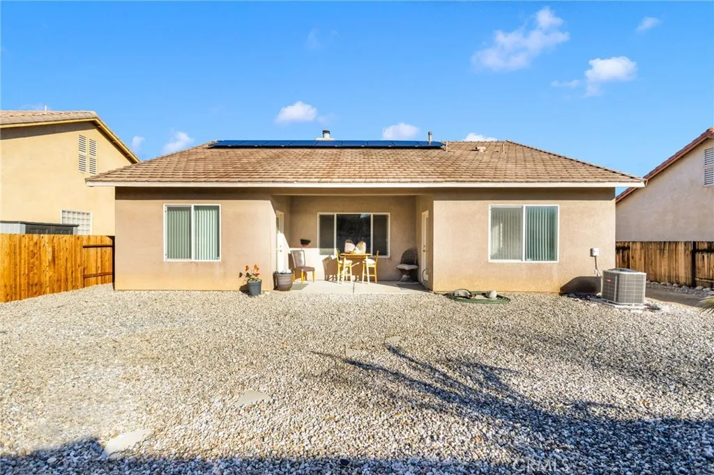 16179 Homoa, Victorville, California 92395 home-pic-33